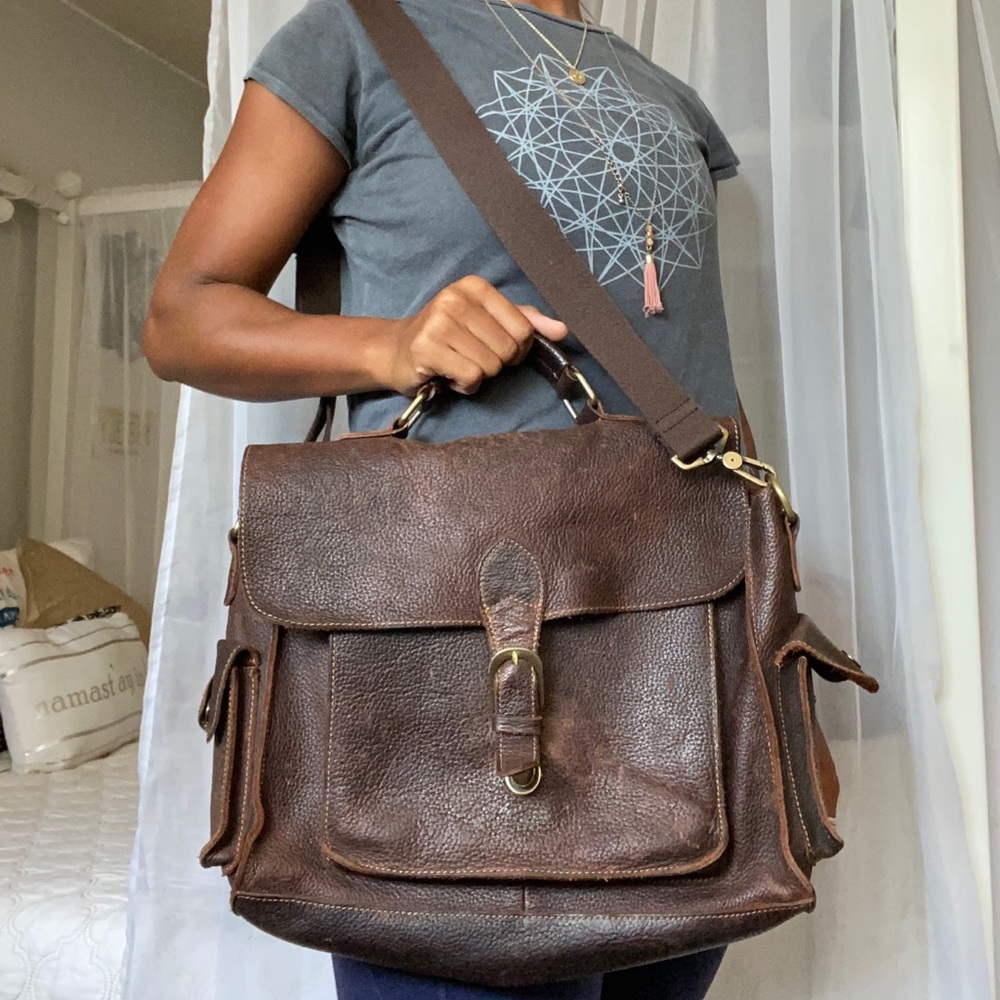 Unisex Leather Messenger Bag